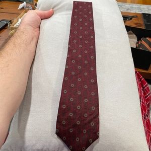 Maroon and blue patterned tie
